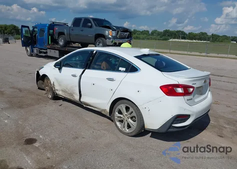 2017 Chevrolet Cruze Premier Auto z USA, uszkodzony, nr VIN 1G1BF5SM1H7114573